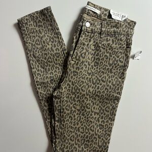NWT Pacsun High Rise Jeggings, Cheetah Print, Size 25